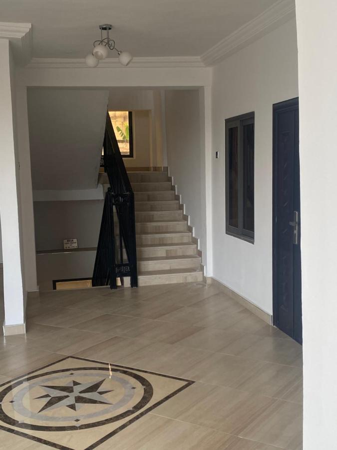 Baffour Apartments Adiebaba Luaran gambar