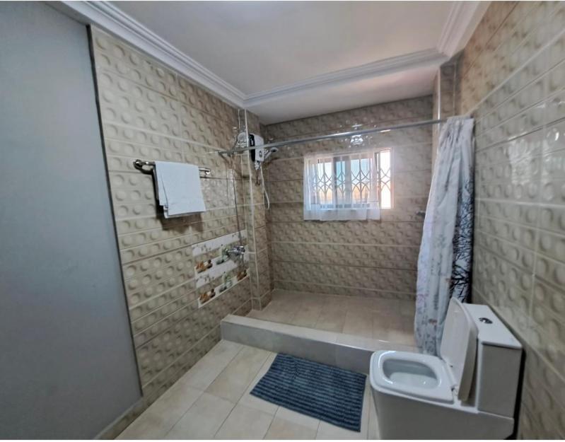 Baffour Apartments Adiebaba Luaran gambar