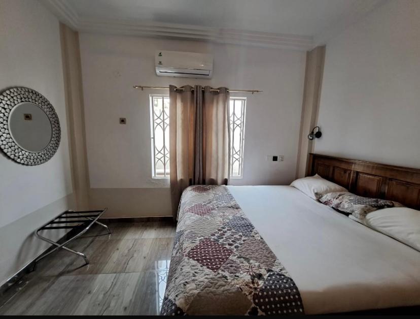 Baffour Apartments Adiebaba Luaran gambar
